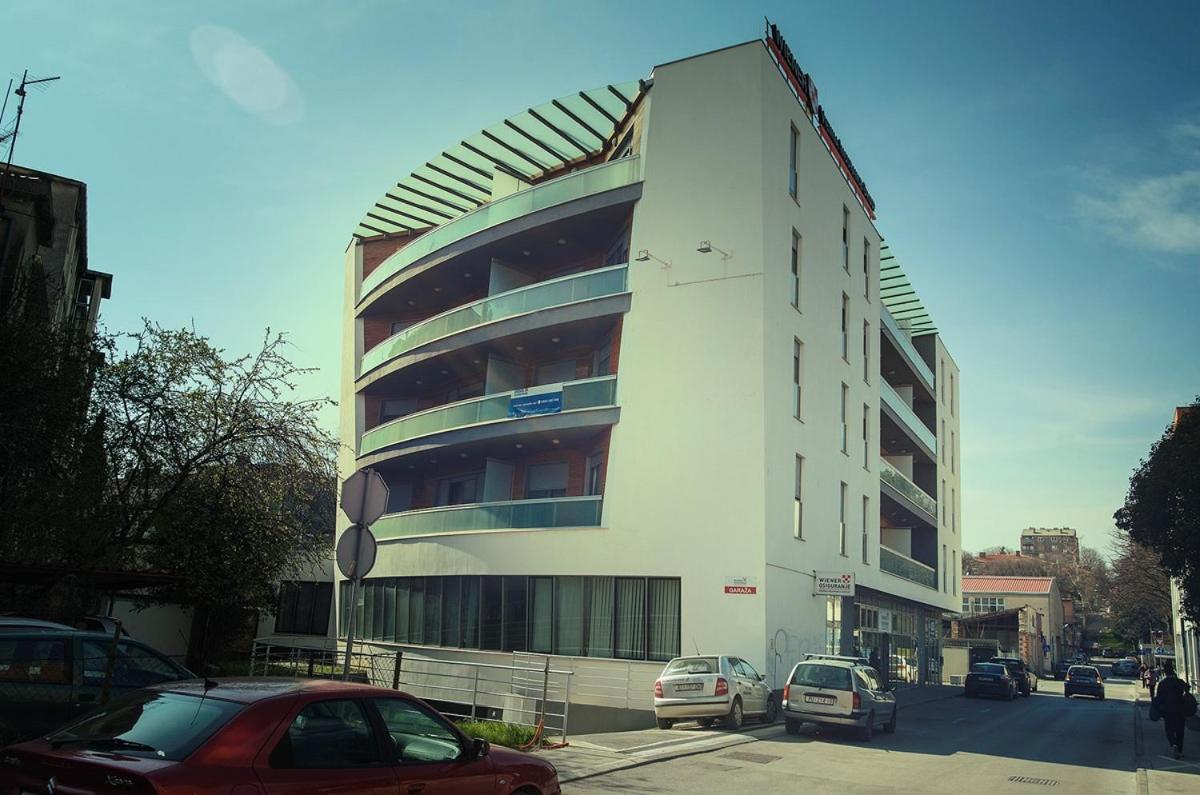 Pula City Business Apartments Zewnętrze zdjęcie